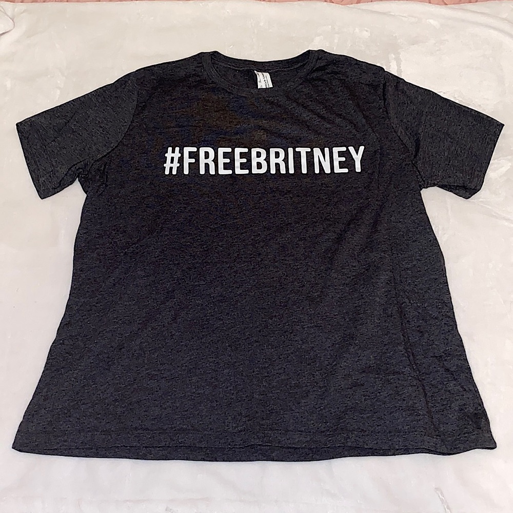 FREE BRITNEY Short Sleeve T-Shirt Size XL